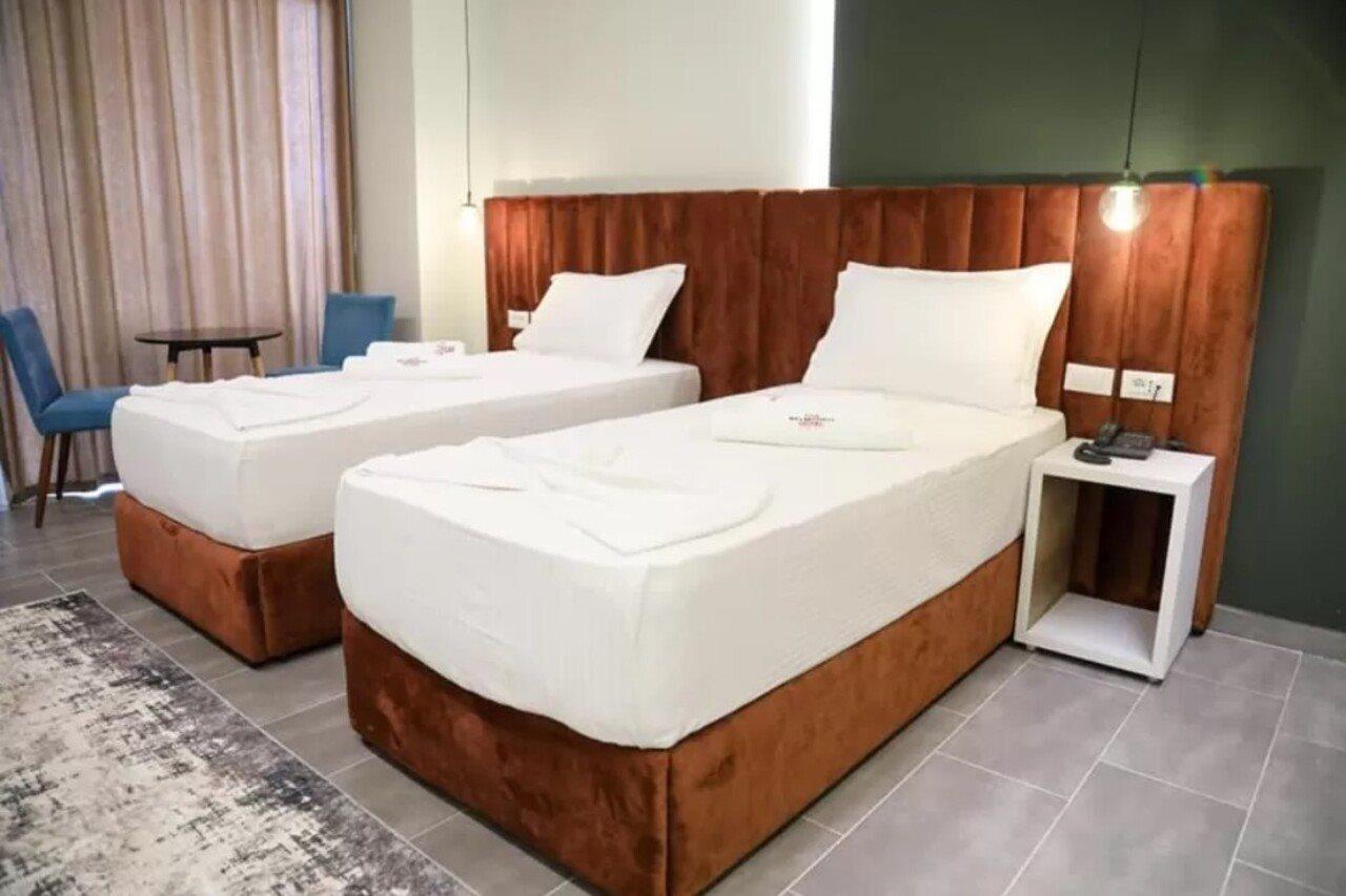1 Bedroom Apartment With Fast Internet And Sea View Balcony In Дуррес Экстерьер фото