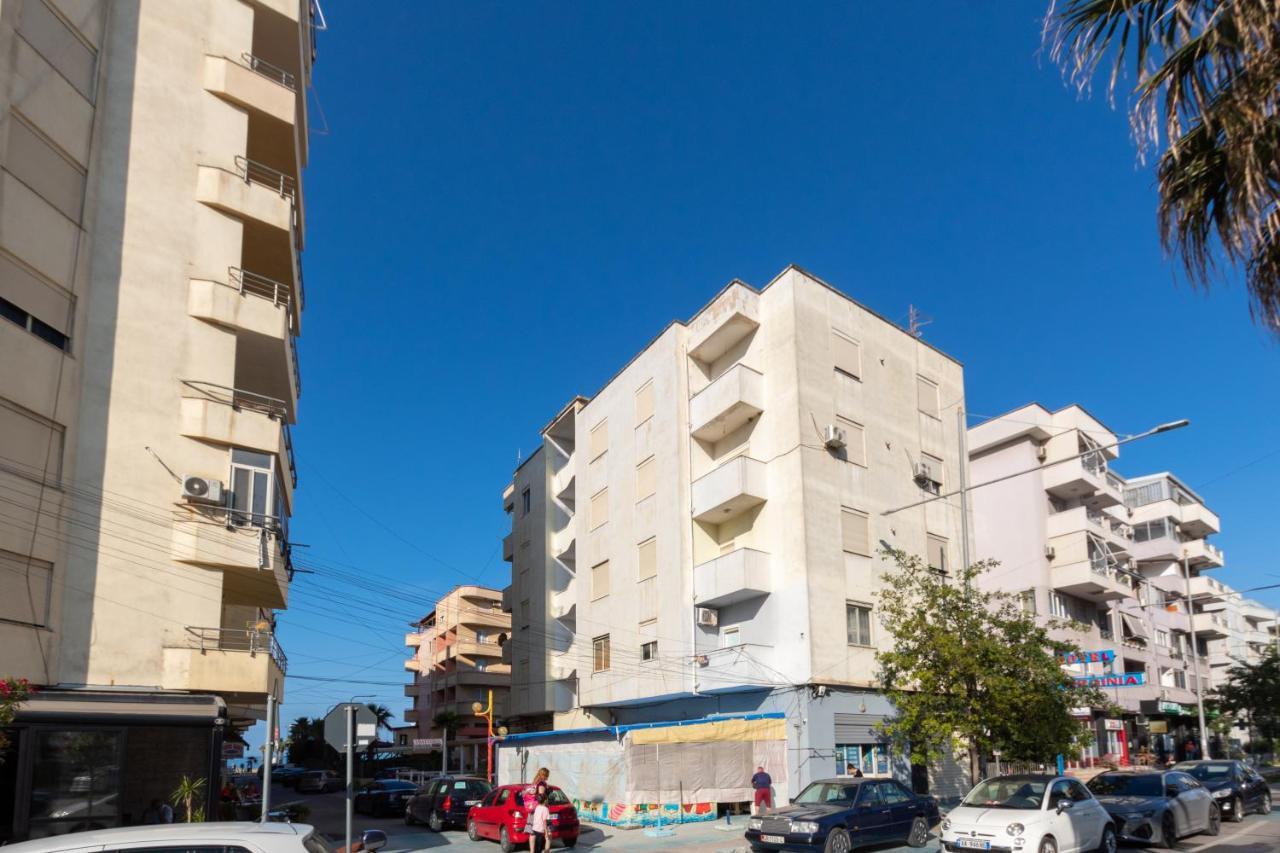 1 Bedroom Apartment With Fast Internet And Sea View Balcony In Дуррес Экстерьер фото