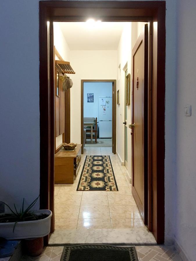 1 Bedroom Apartment With Fast Internet And Sea View Balcony In Дуррес Экстерьер фото