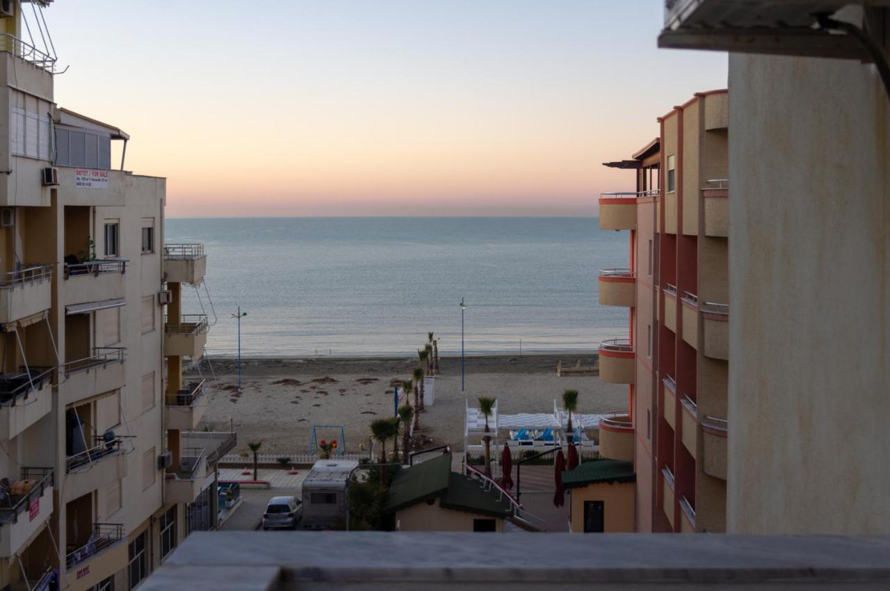 1 Bedroom Apartment With Fast Internet And Sea View Balcony In Дуррес Экстерьер фото