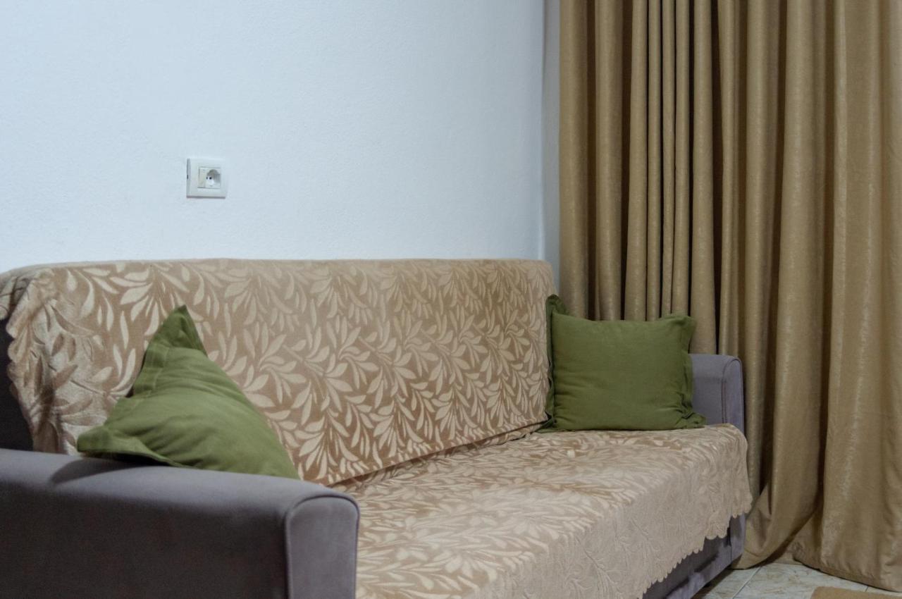 1 Bedroom Apartment With Fast Internet And Sea View Balcony In Дуррес Экстерьер фото